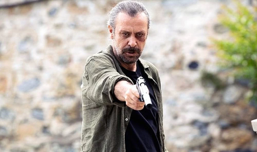 Nejat İşler