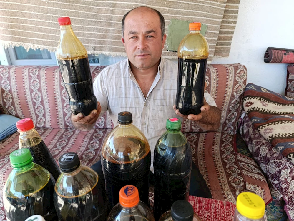 DEMİRCİ’DE ÜRETİLEN KARA ÜZÜM PEKMEZİNE TALEP PATLAMASI
