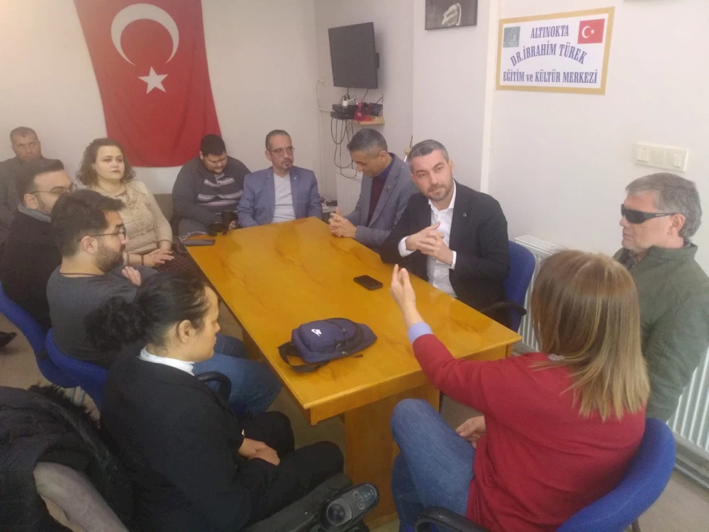 TUFAN AKAN: 